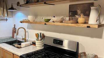 Microondas, horno y parrilla de estufa