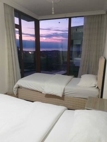 Luxury Family Villa in Yalova — Private Heated Indoor Pool