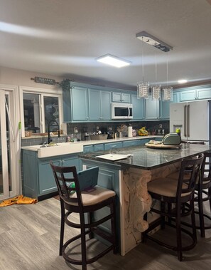 Private kitchen - PERFECT STAY AT JACKSONVILLE (Jacksonville)