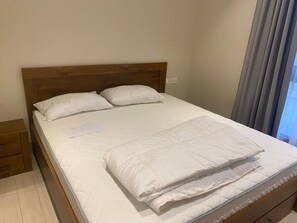 1 chambre, fer et planche à repasser, Wi-Fi, draps fournis