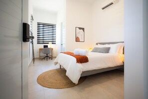 Classic Double Room, 1 Queen Bed