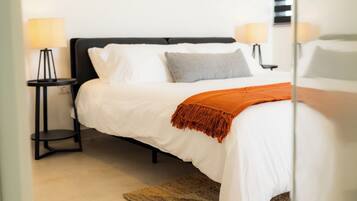 Kamar Double Superior, 1 Tempat Tidur Queen | Meja kerja, ruang kerja ramah laptop, dan Wi-Fi gratis