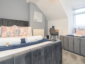 3 Schlafzimmer, Bügeleisen/Bügelbrett, kostenloses WLAN, Bettwäsche