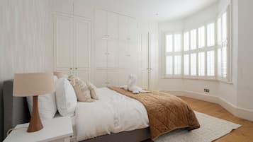 Luxury House | Desk, laptop workspace, blackout drapes, iron/ironing board