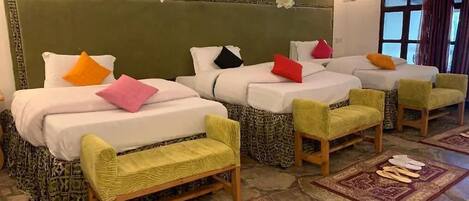 Triple Room, Mountain View