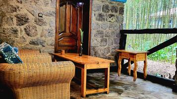 Single Room, Mountain View | Balcony