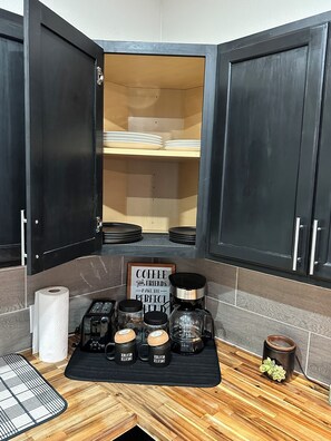 Interior - Charming two bed with private spa and access to seven lakes (La Grange)