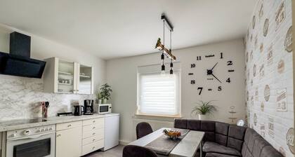 Gemütliche Ferienwohnung, gelegen zw. der sächs. Schweiz u. der Dresden.