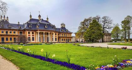 Cozy vacation apartment, located between the Saxon. Switzerland a. the Dresden.