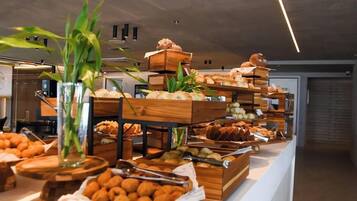 Doppia Luxury, balcone, vista mare parziale | Ristoranti