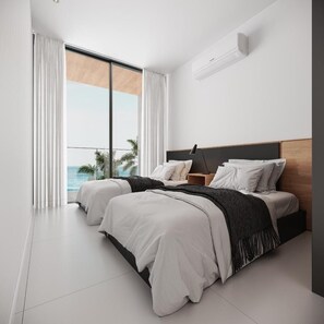 Doppia Luxury, balcone, vista mare parziale | Una cassaforte in camera, una scrivania, Wi-Fi gratuito