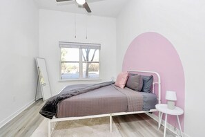 2 Schlafzimmer, Bügeleisen/Bügelbrett, WLAN, Bettwäsche