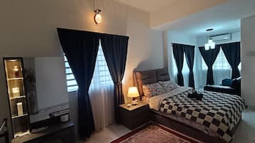 Blackout curtains, iron/ironing board, free WiFi