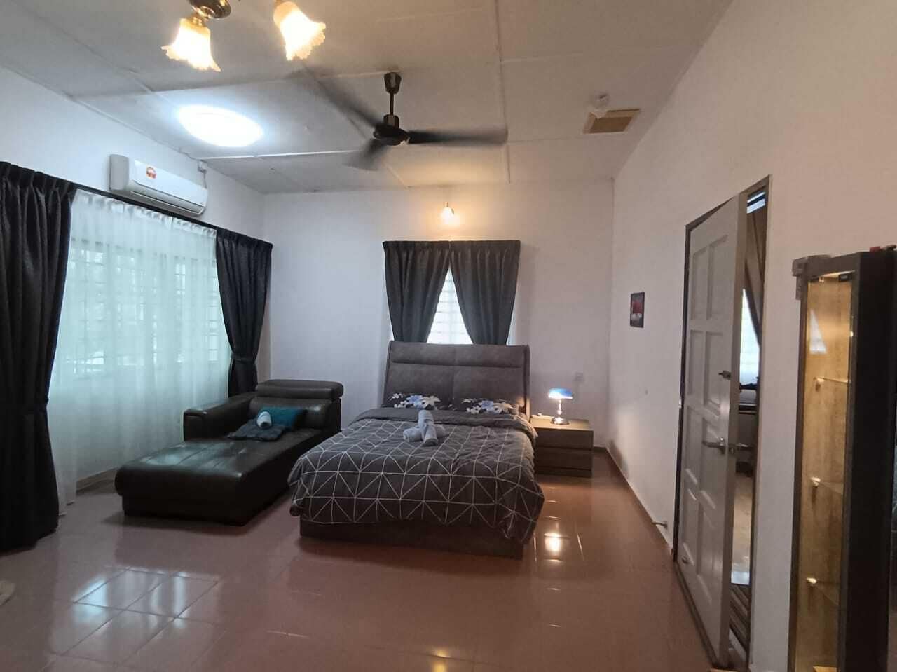 豪華雙人房, 陽台, 山景 | 遮光布/窗簾、熨斗/熨衣板、免費無線上網