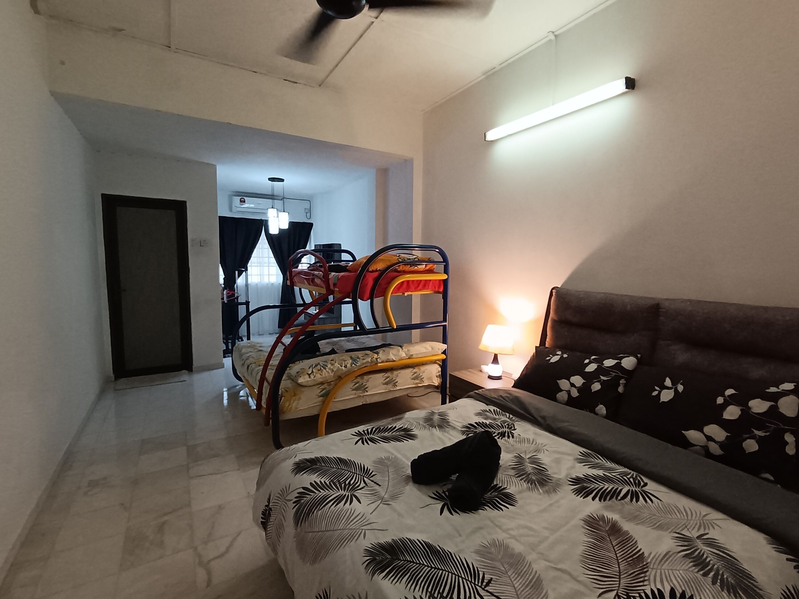 遮光布/窗簾、熨斗/熨衣板、免費無線上網