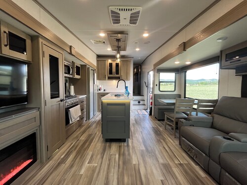 Hunter’s Haven – Your basecamp in Reserve, NM, prime Unit 15 hunting country!