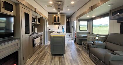 Hunter’s Haven – Your basecamp in Reserve, NM, prime Unit 15 hunting country!