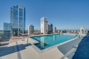 Pool - 2-bedroom  High Rise condo in the heart of Downtown Raleigh with free parking! (Raleigh)