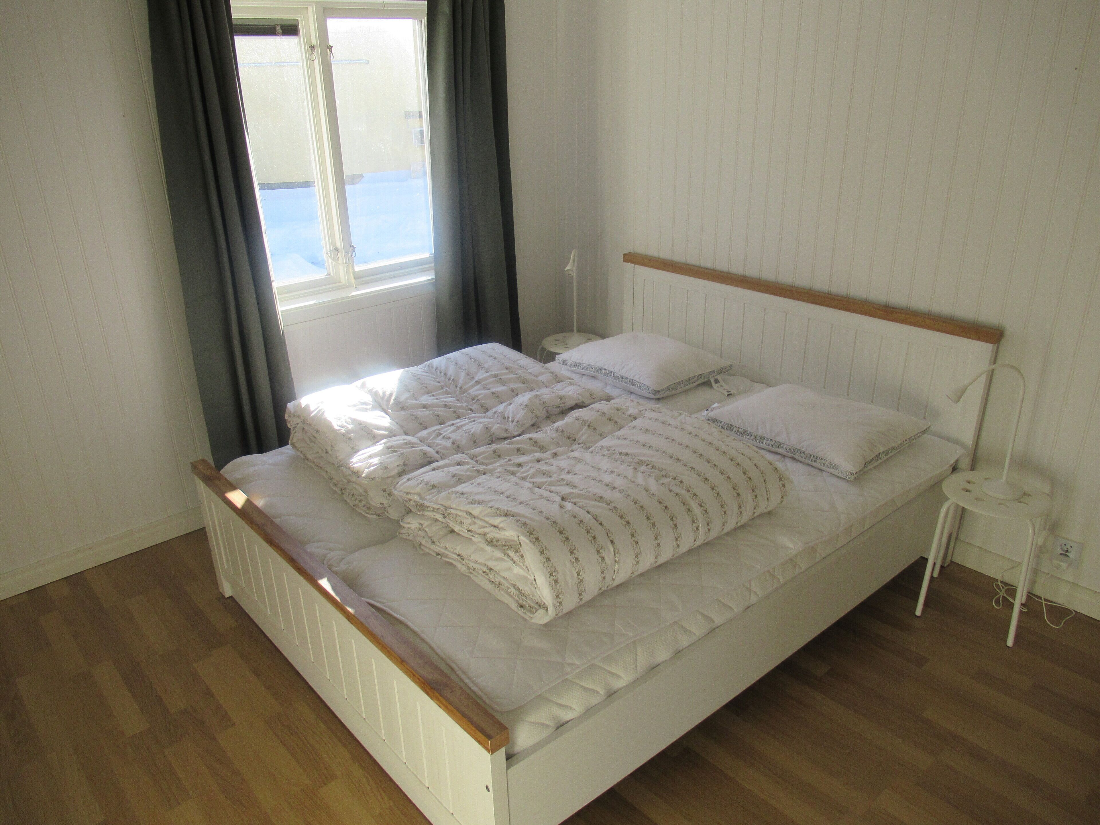 Deluxe House, 2 Bedrooms, Air conditioning, Lake View | Free WiFi, bed sheets