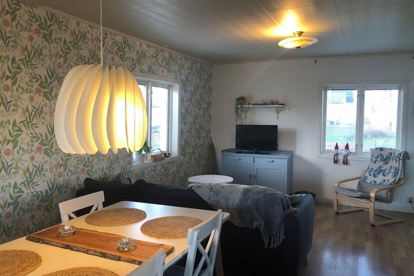 Deluxe House, 2 Bedrooms, Air conditioning, Lake View | Interior