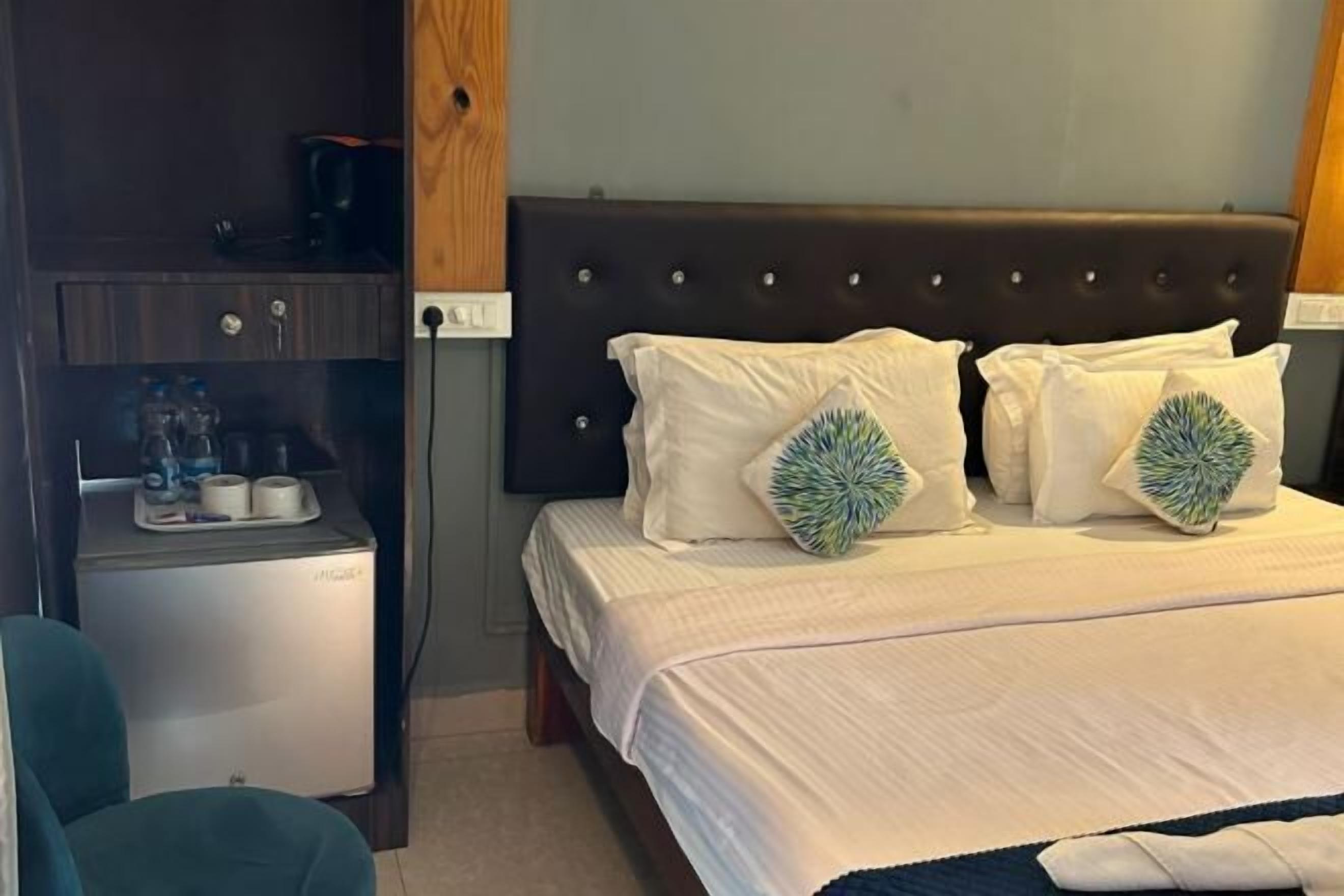 Premium bedding, rollaway beds, free WiFi, bed sheets