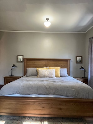 3 chambres, fer et planche Ă repasser, Wi-Fi, draps fournis