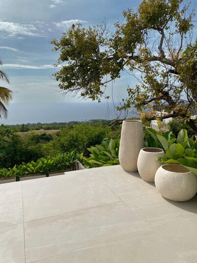Native Villa with Pool at Kalumo Lodge