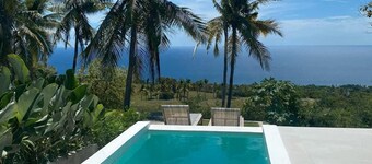 Native Villa with Pool at Kalumo Lodge