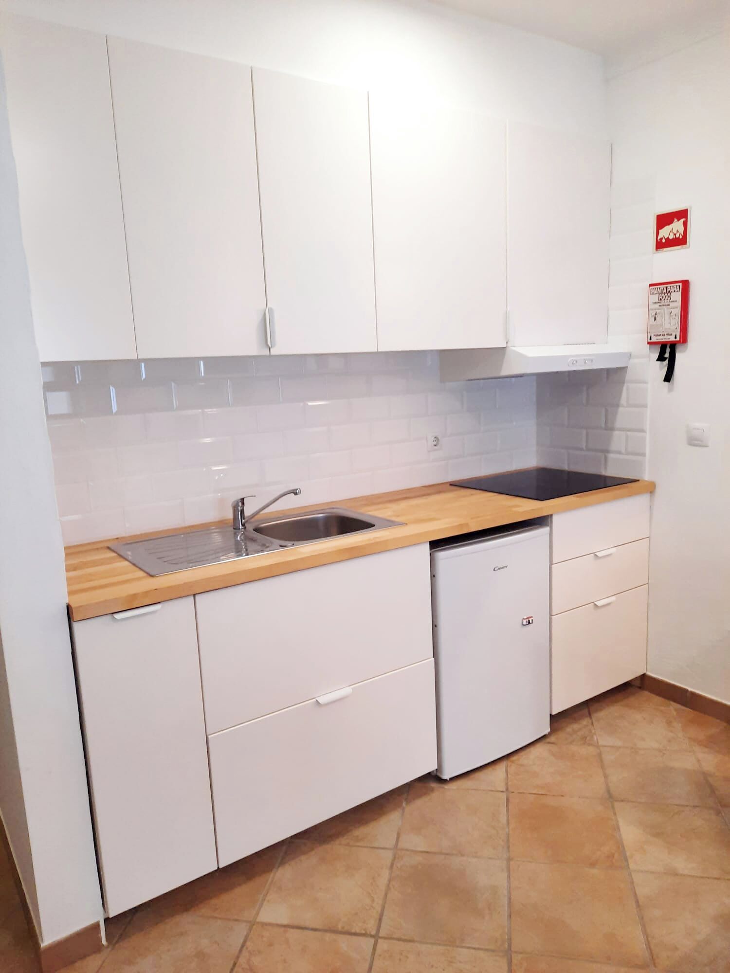 開放式客房 | 私人小型廚房 | 義式濃縮咖啡機、電熱水壺