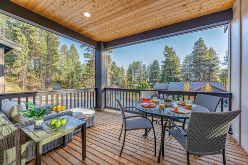 Luxury Family Escape - Hot Tub, Game Room & Bunk Room Near Suncadia