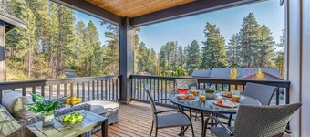 Luxury Family Escape - Hot Tub, Game Room & Bunk Room Near Suncadia