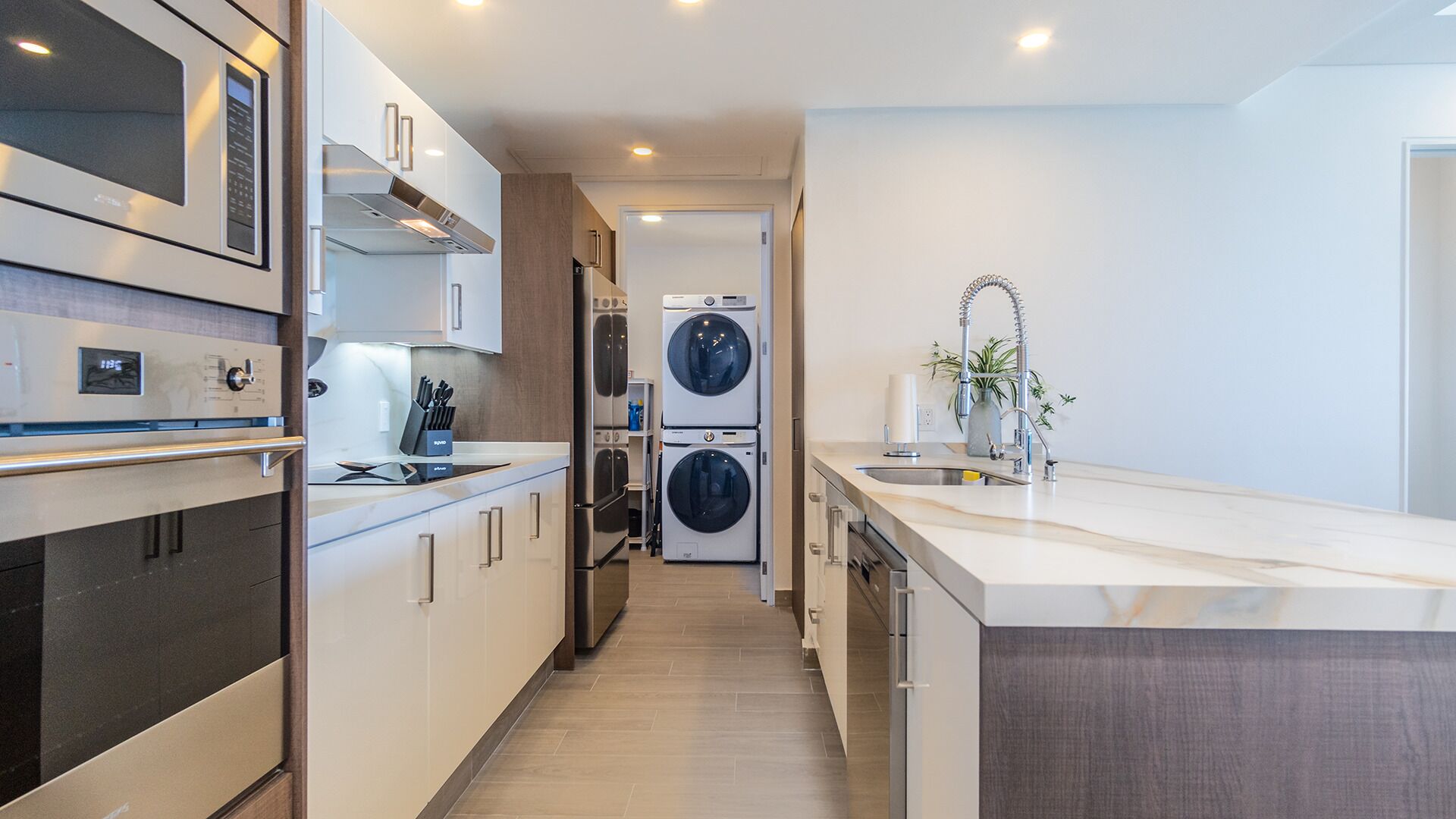 公寓式客房, 多张床, 阳台, 海洋景观 (Encantame Towers Viento 904) | 私人厨房