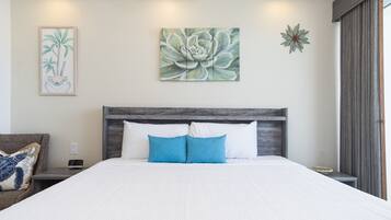 Appartement, Meerdere bedden, balkon, uitzicht op zee (Encantame Towers Velero 1204) | 2 slaapkamers, individueel gedecoreerd, individueel gemeubileerd