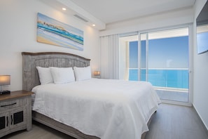 公寓式客房, 多张床, 阳台, 海洋景观 (Encantame Towers Velero 2104) | 2 多间卧室、特色装修、特色家居