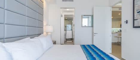 1 habitación, decoración personalizada y muebles diferentes