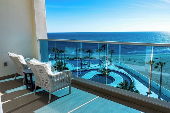 Condo, 1 King Bed with Sofa bed, Balcony, Ocean View (Encantame Towers Viento 503) | Property grounds
