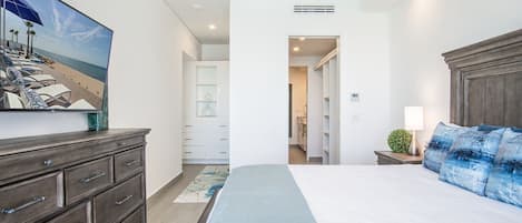 Condo, Multiple Beds, Balcony, Ocean View (Encantame Towers Velero 2101) | 3 bedrooms, individually decorated, individually furnished, bed sheets