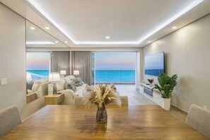 Leilighet, flere senger, balkong, havutsikt (Encantame Towers Viento 902) | Innvendig