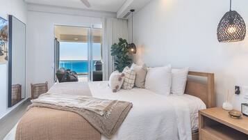 3 bedrooms, individually decorated, individually furnished, bed sheets