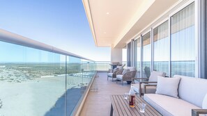 Leilighet, flere senger, balkong, havutsikt (Encantame Towers Viento 901) | Utsikt fra rommet