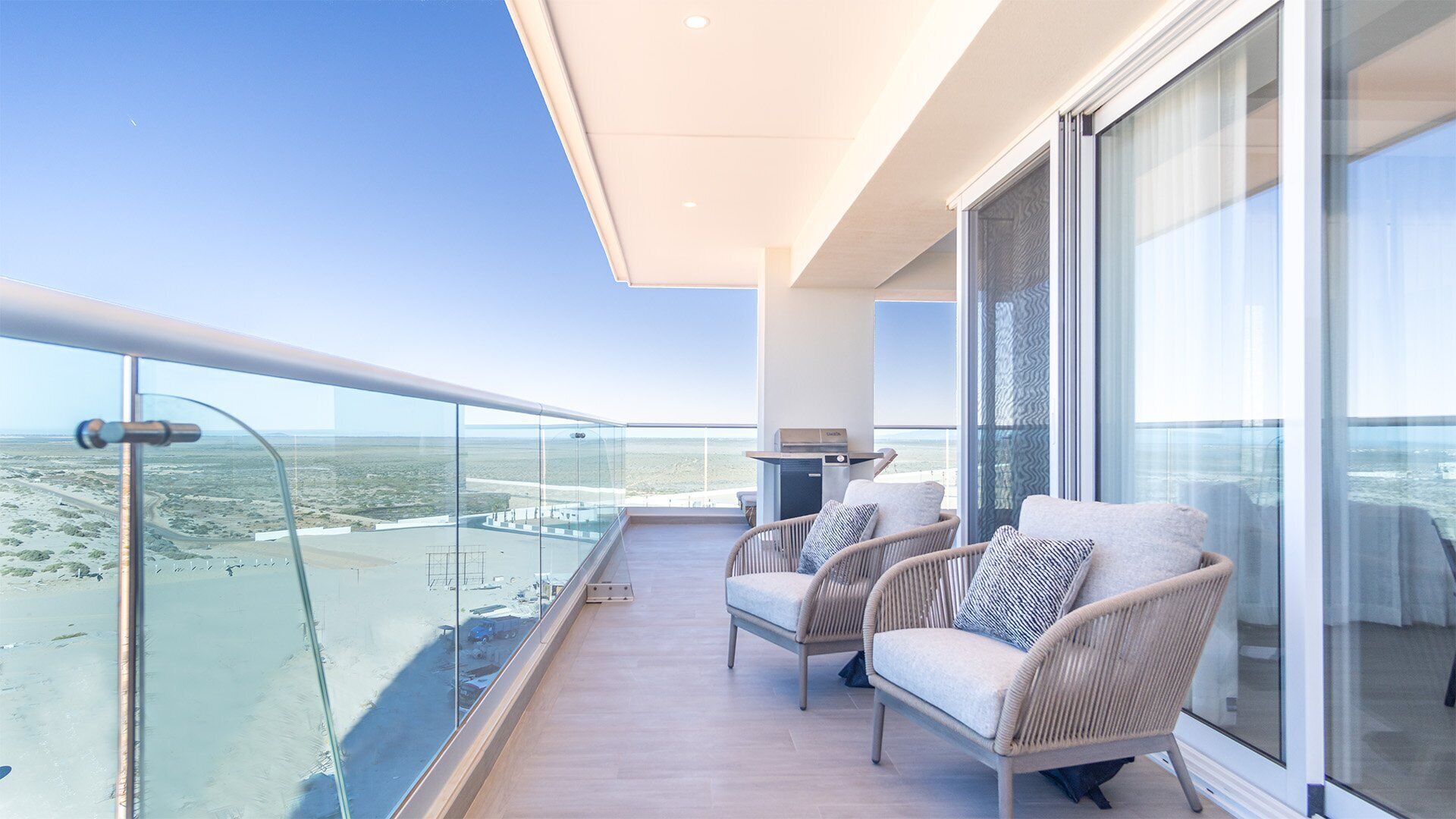 Condo, varias camas, balcón, vista al océano (Encantame Towers Viento 901) | Terraza o patio