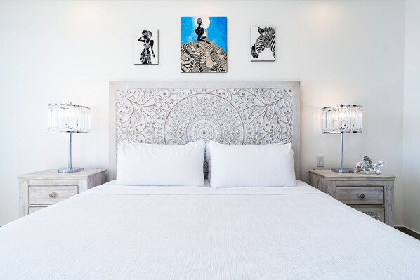 Huoneisto, useita sänkyjä, parveke, valtamerinäköala (Encantame Towers Velero 902) | 2 makuuhuonetta, yksilöllisesti sisustettu, yksilöllisesti kalustettu