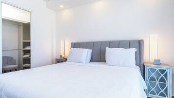 Condo, Multiple Beds, Balcony, Ocean View (Encantame Towers Viento 304) | 2 bedrooms, individually decorated, individually furnished, bed sheets