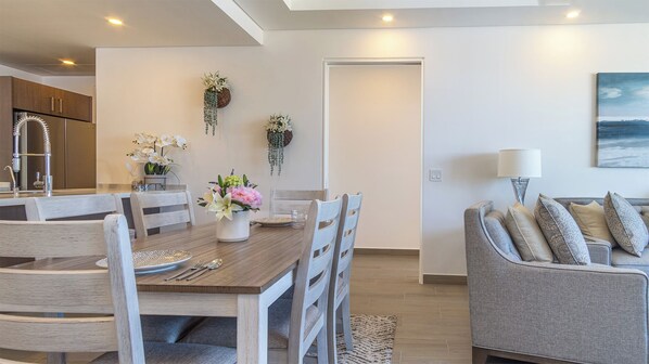 Kondominium, Beberapa Tempat Tidur, balkon, pemandangan samudra (Encantame Towers Viento 304) | Interior