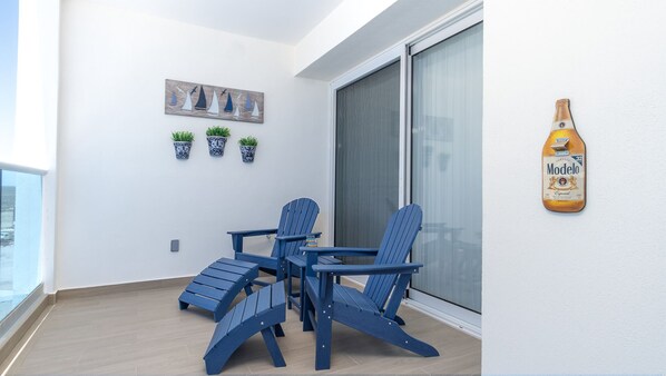 Condo, Multiple Beds, Balcony, Ocean View (Encantame Towers Viento 504) | Terrace/patio