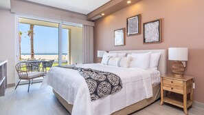 Apartamento, varias camas, balcón, vistas al mar (Encantame Towers Viento 104) | 2 dormitorios, decoración individual, mobiliario individual