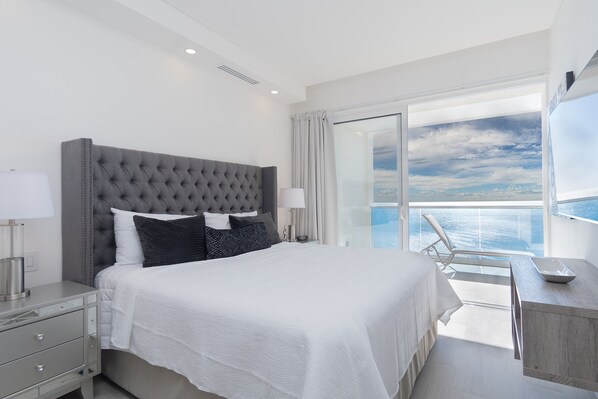 2 bedrooms, individually decorated, individually furnished, bed sheets