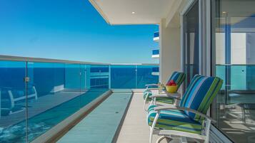 Condo, Multiple Beds, Balcony, Ocean View (Encantame Towers Verano 2205) | Terrace/patio