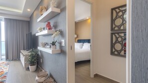 Apartamento, varias camas, balcón, vistas al mar (Encantame Towers Verano 1704) | 2 dormitorios, decoración individual, mobiliario individual
