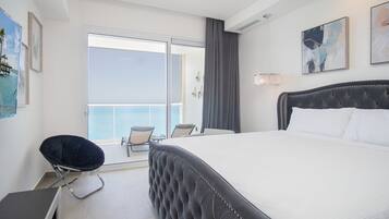 Appartement, Meerdere bedden, balkon, uitzicht op zee (Encantame Towers Velero 2102) | 2 slaapkamers, individueel gedecoreerd, individueel gemeubileerd